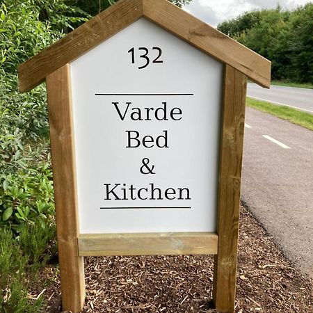 Varde Bed And Kitchen Guest House Bagian luar foto